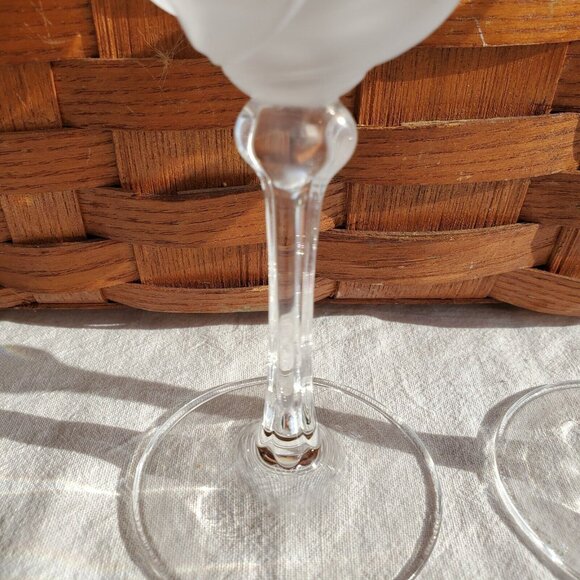 Cristal DArques Florence Crystal Water Glasses 7.2" frosted 3D petals goblet /2 - Picture 10 of 12